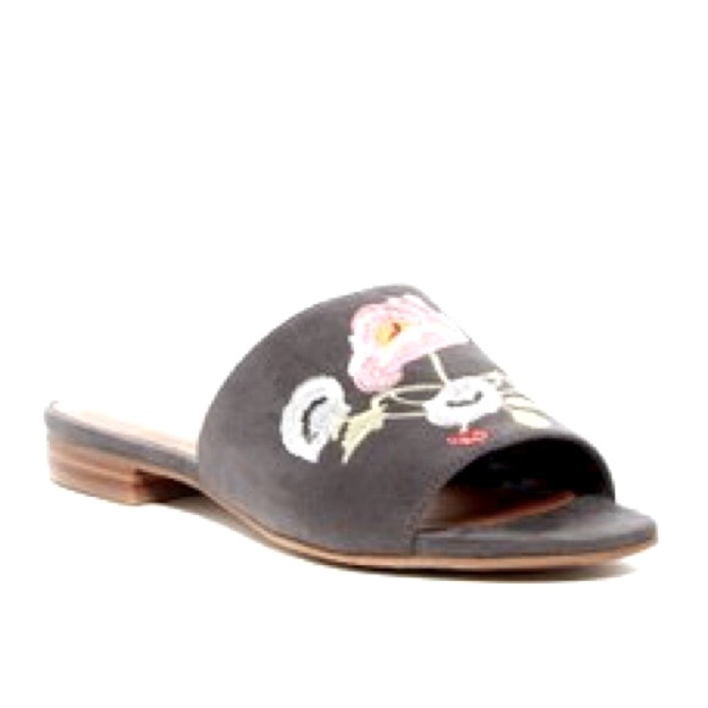 Flirty comfy Slides